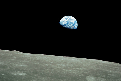 Apollo 8 Earth