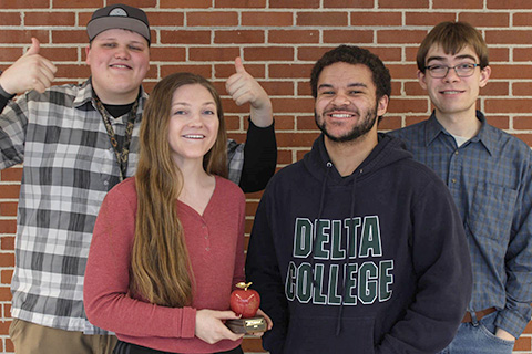 Student reporters with Apple award