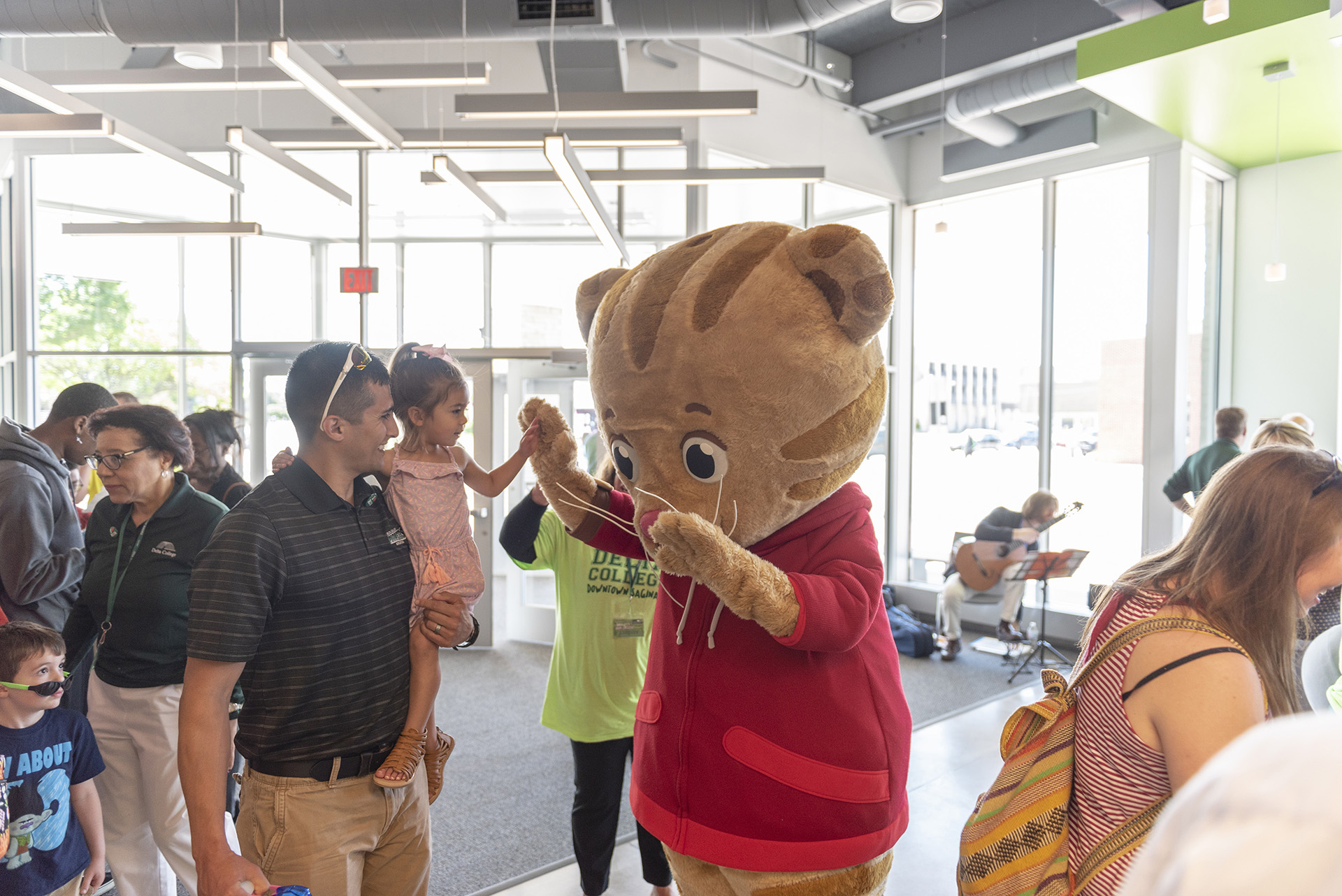 Daniel Tiger at the Downtown Saginaw Open House