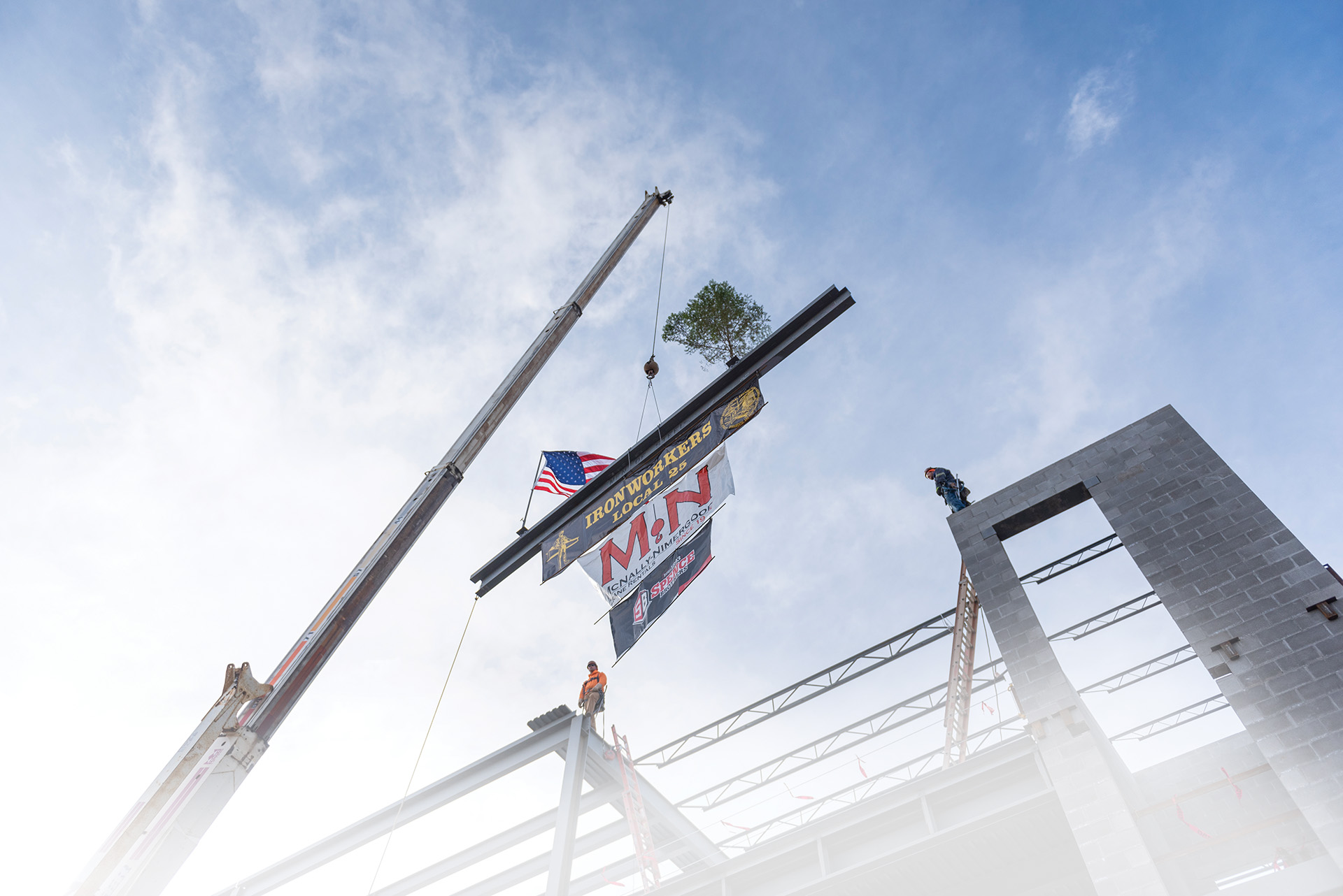 Last beam at Downtown Midland Center