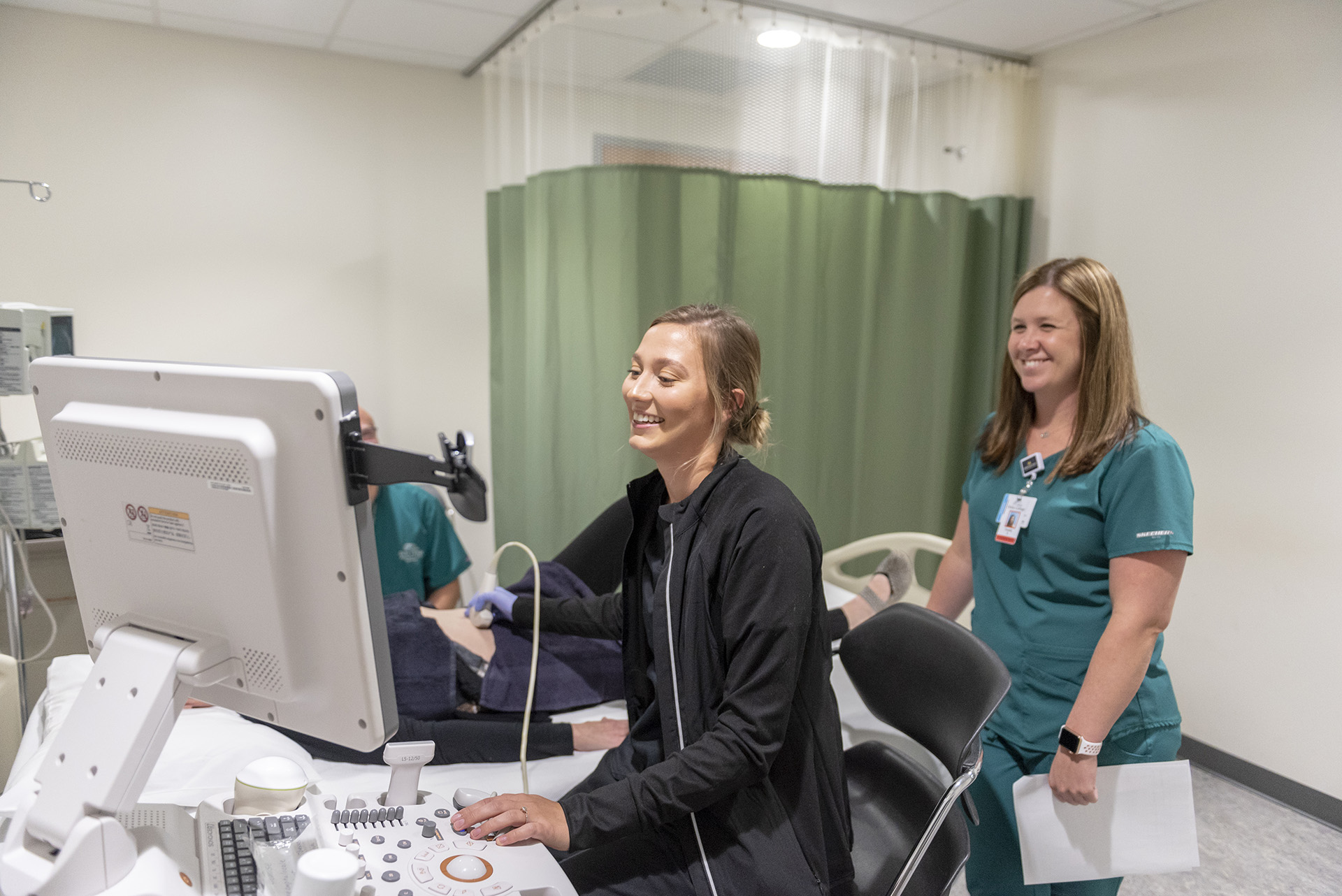 Students train in the sonography lab.