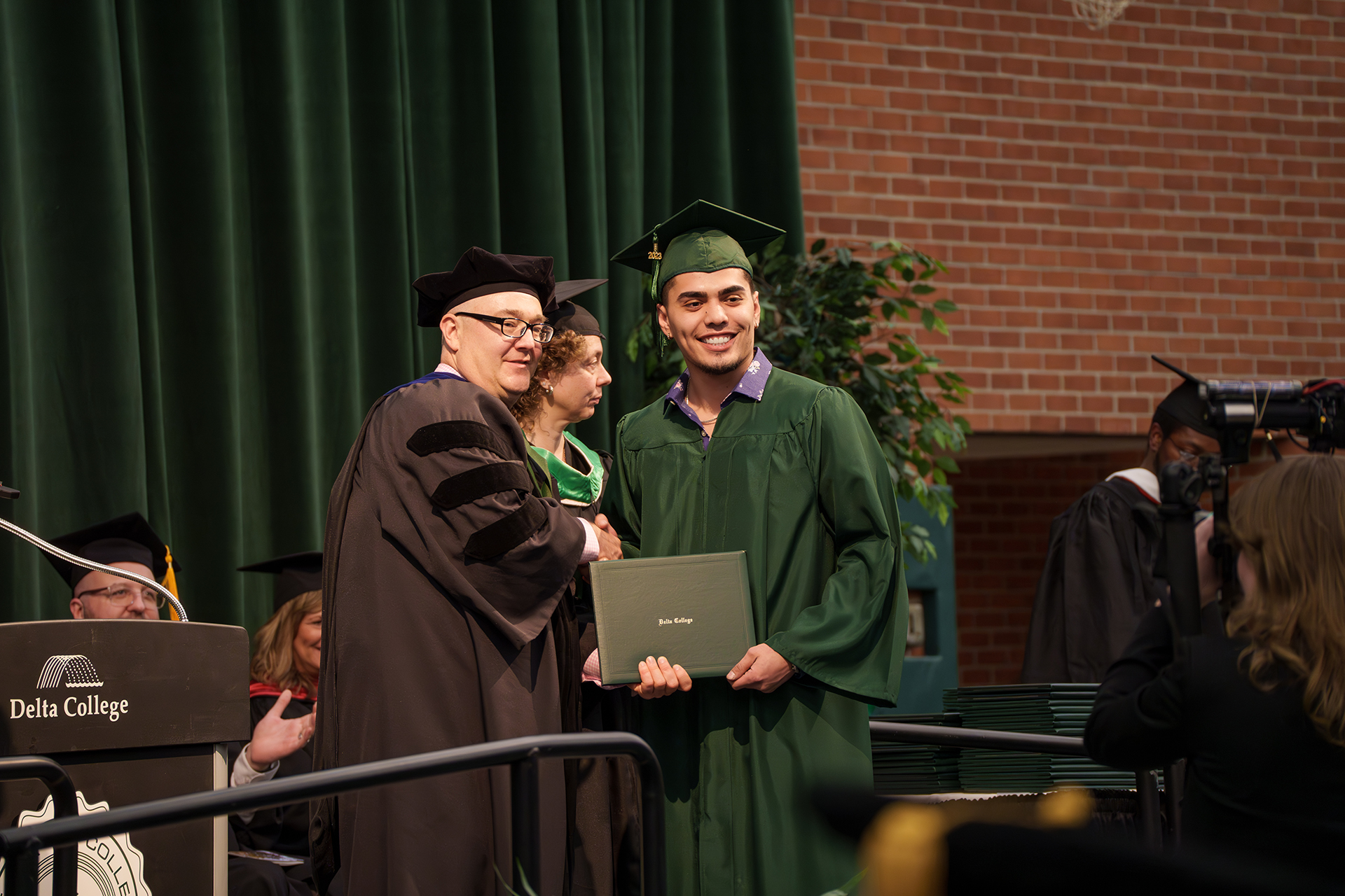 Delta College Class of 2023 celebrate their journey to commencement