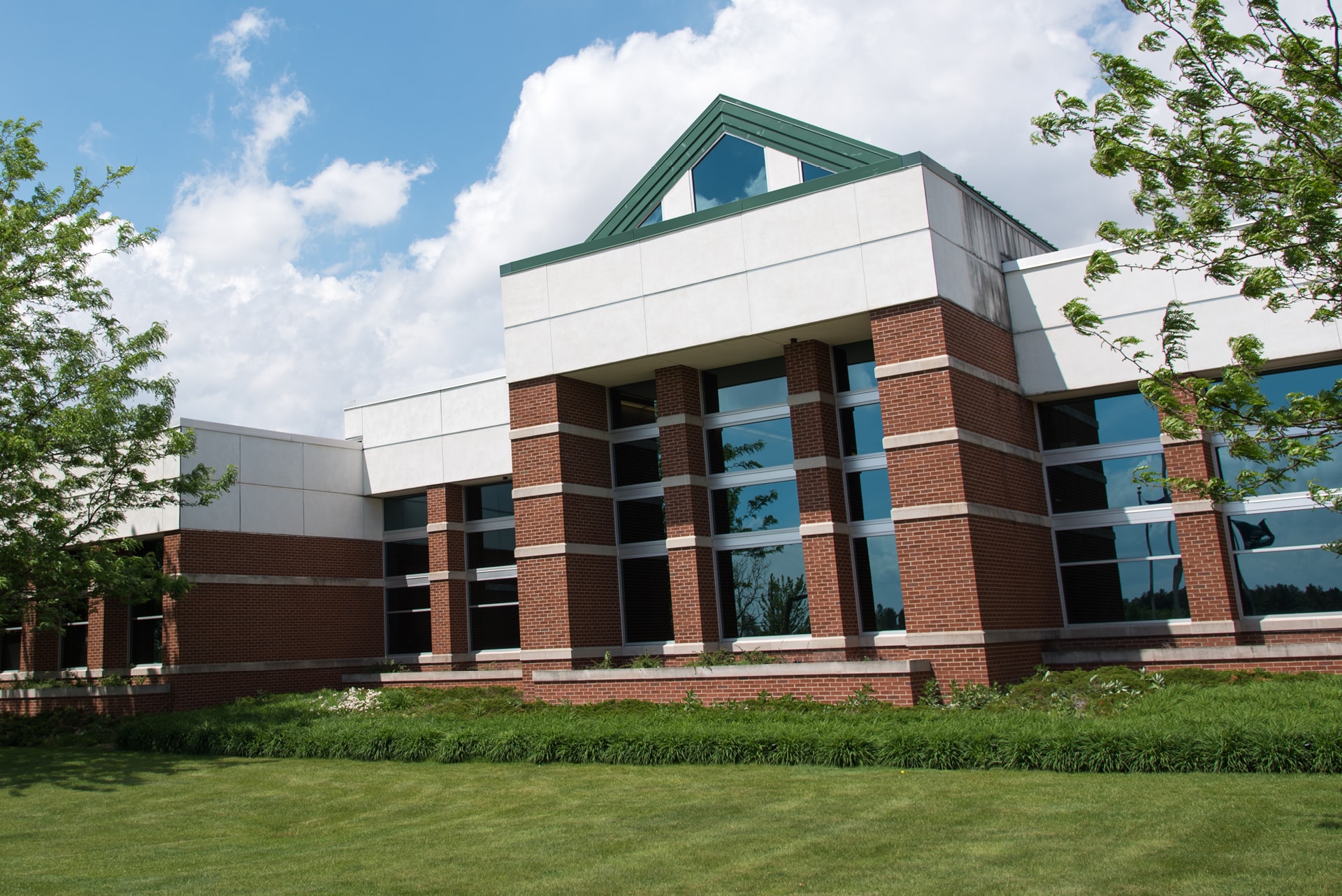 Exterior of Delta College Main Campus Building