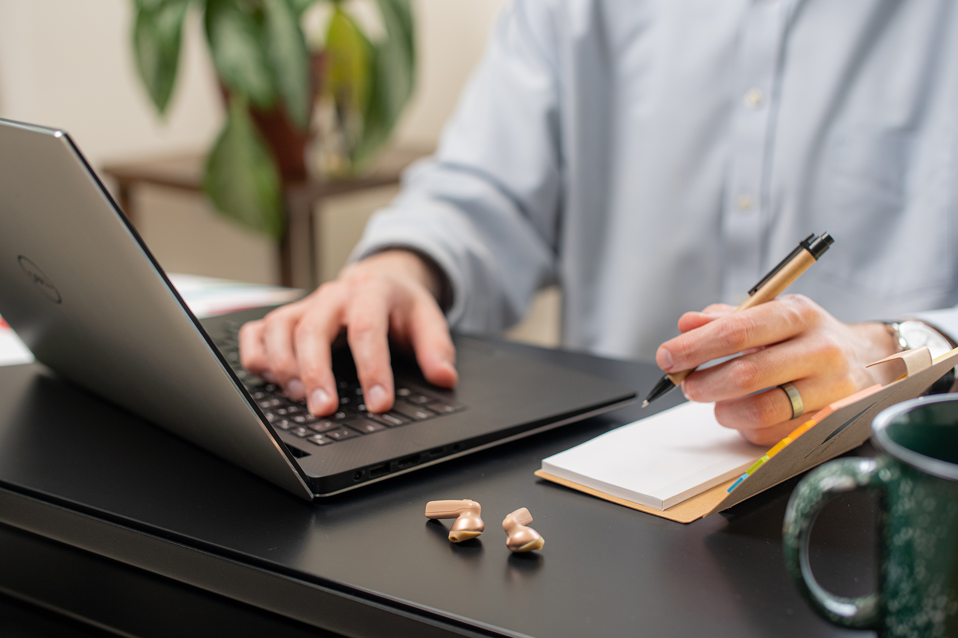 Student working online